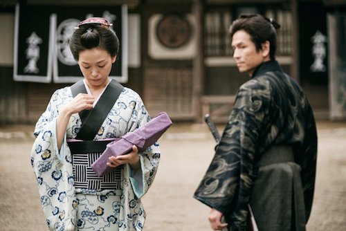 社会構造と生活環境が与えた影響