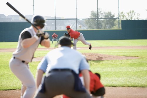 ライジングボールの投球技術