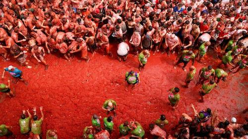 トマト祭りの開催場所
